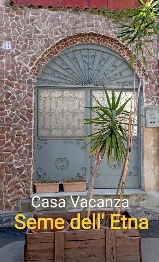 Seme Dell' Etna Vila Catânia Exterior foto